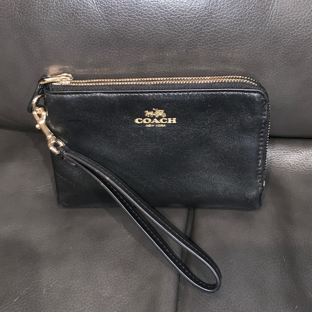 Coach two pocket wristlet